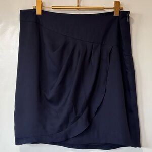 Banana Republic| Navy Blue Silky Pleated Faux-Wrap Lined Mini Skirt Sz 8